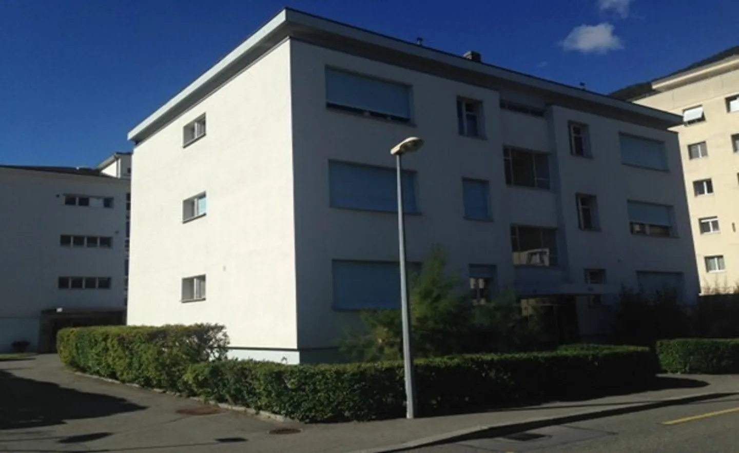 Modernes Gebäude in Martigny - Foto 1 von 3