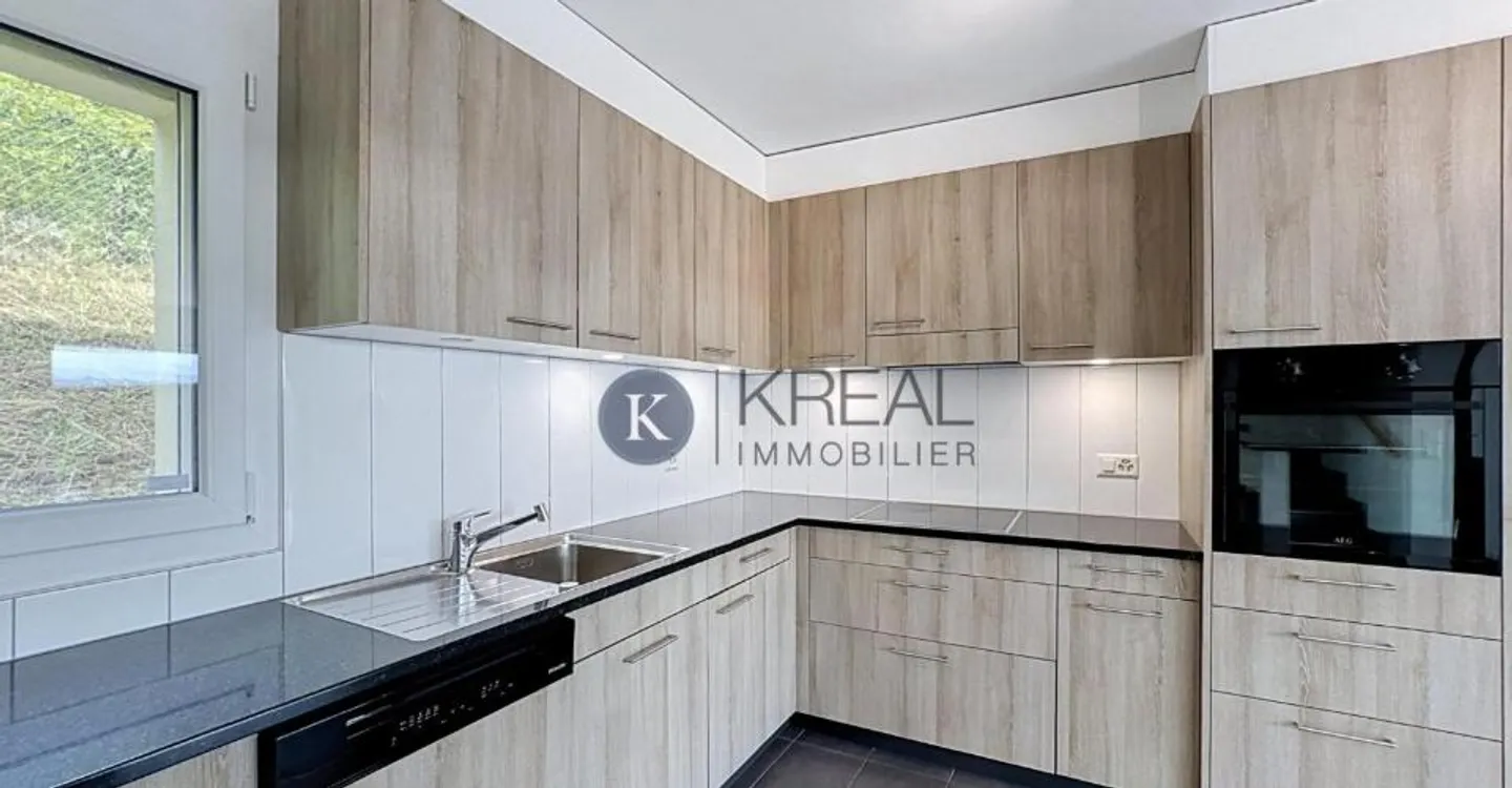 Villa moderne de 4.5 pièces, lumineuse et parfaitement entretenue - Foto 3 di 8