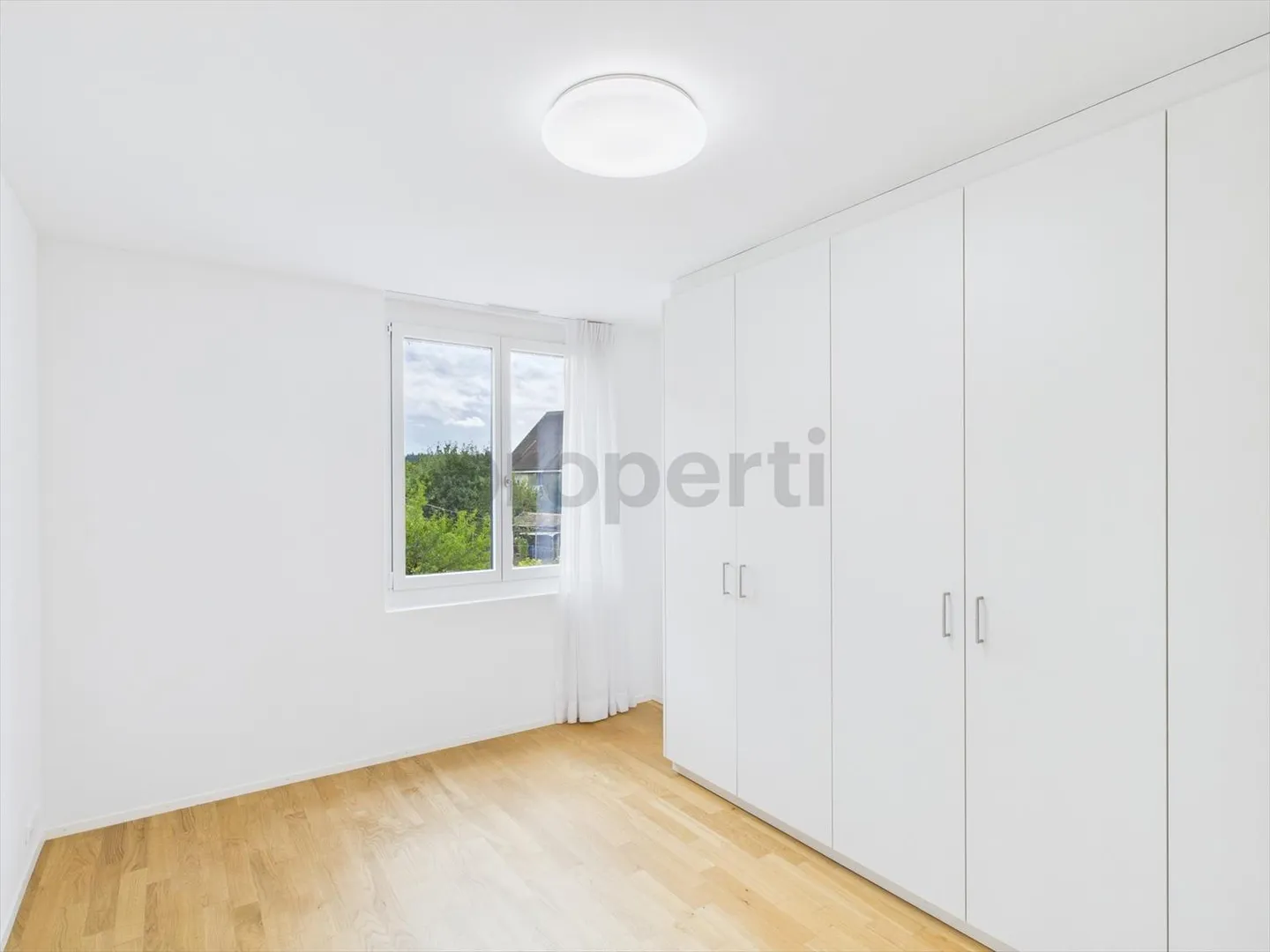 Ideale per famiglie: appartamento moderno, luminoso e tranquillo di 4,5 stanze a Opfikon, ZH - Foto 5 di 13