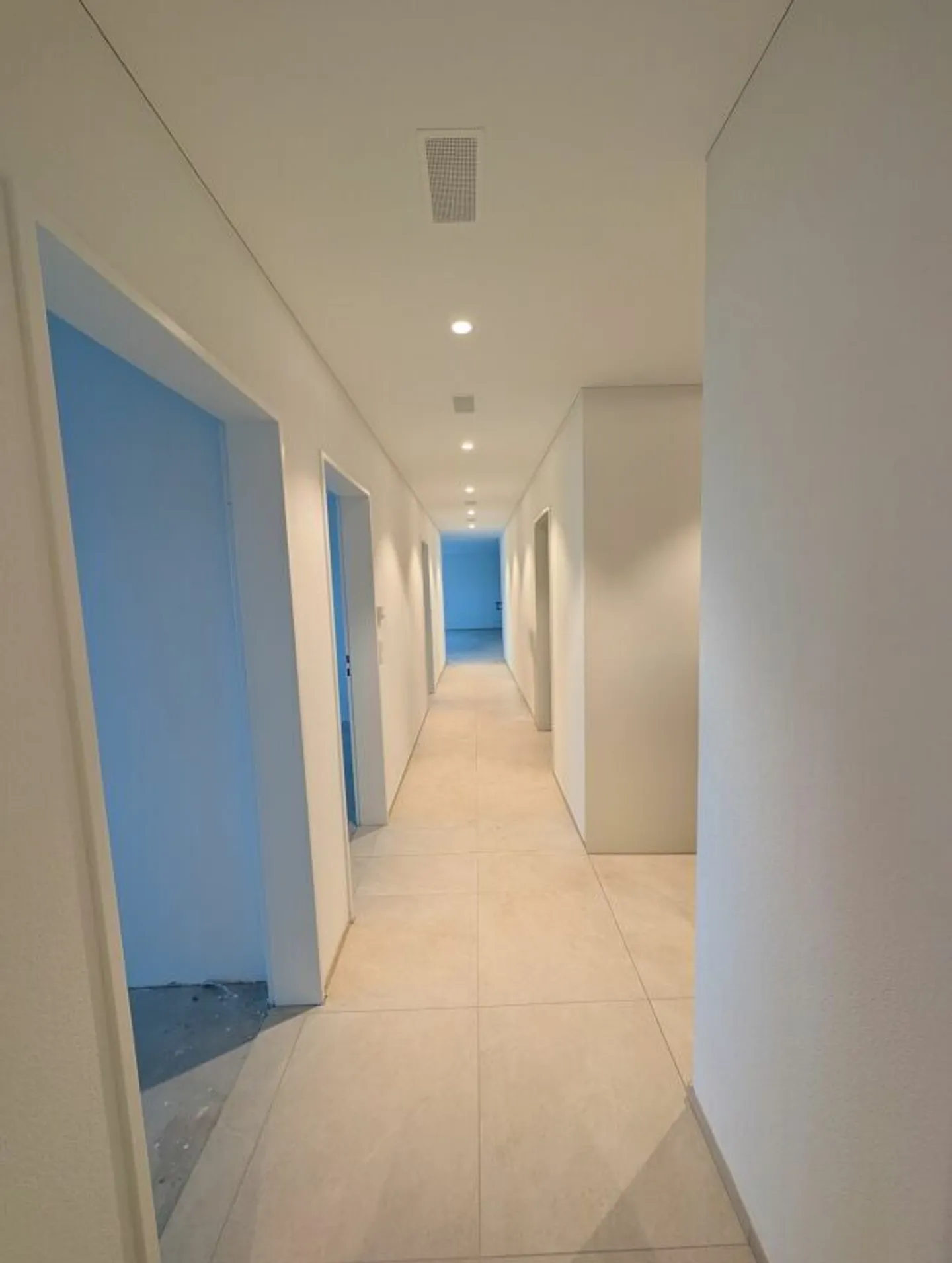 Vivere in famiglia con giardino e ampio spazio di stoccaggio - Foto 6 di 13