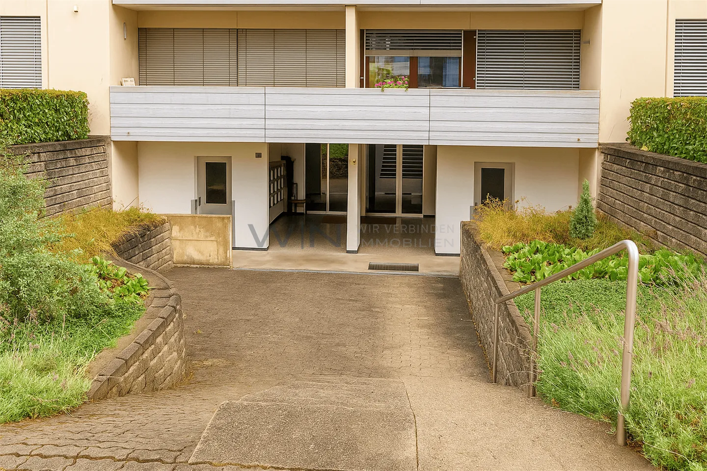 Zona residenziale tranquilla con vicinanza urbana - Foto 9 di 10