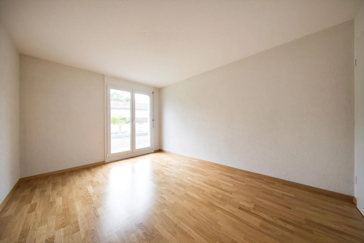 Quiet Residential Area! - Photo 6 of 9