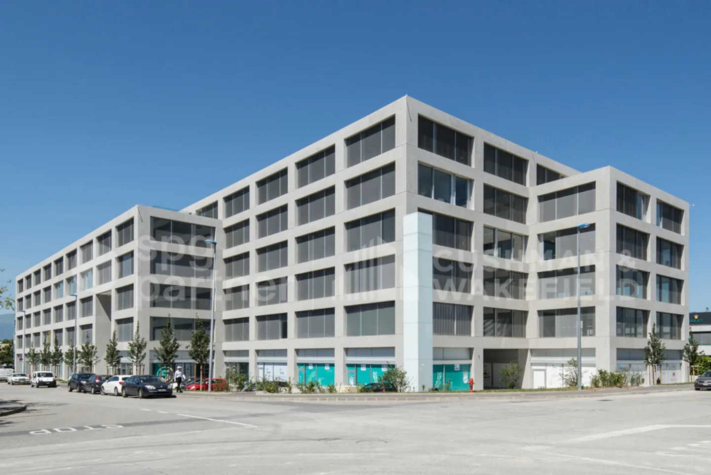 TEMPO - Superfici high-tech in un edificio contemporaneo certificato BREEAM e MINERGIE - Foto 3 di 6
