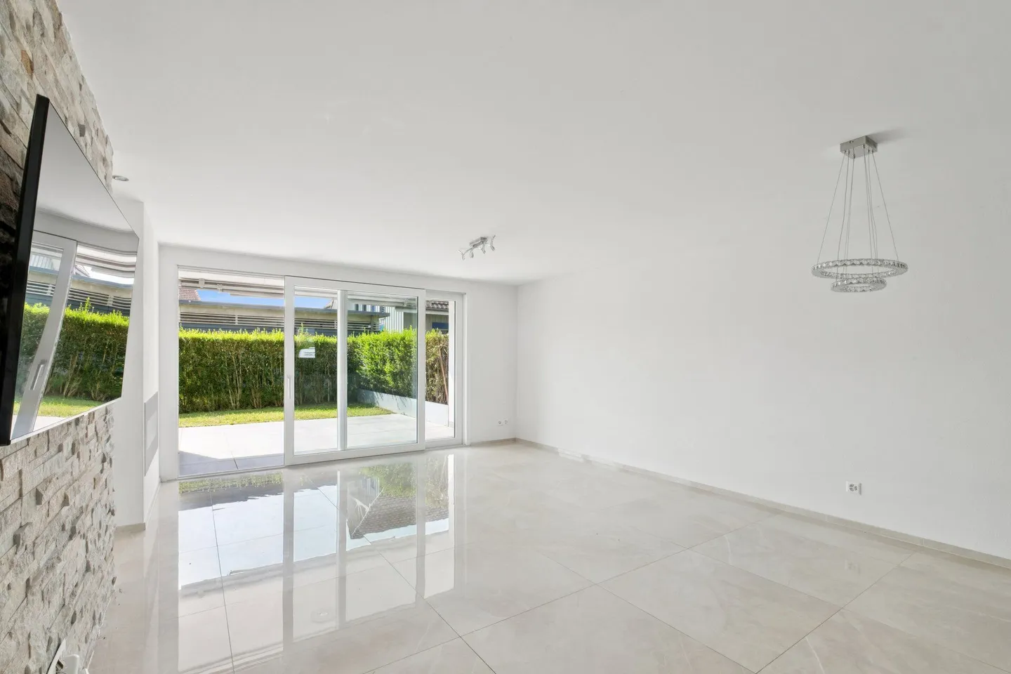 Une maison pour arriver! - Photo 2 sur 8