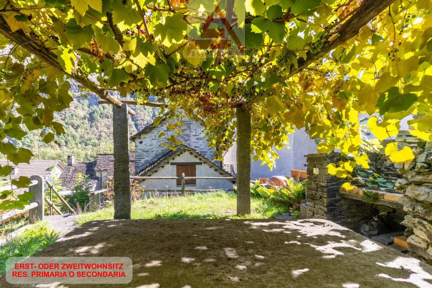 Rustic Romantic of 3.5 rooms - Photo 1 of 8