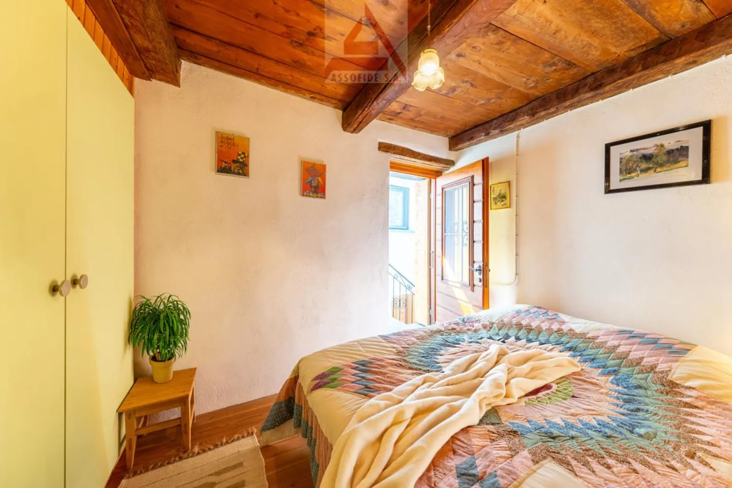 Rustic Romantic of 3.5 rooms - Photo 7 of 8