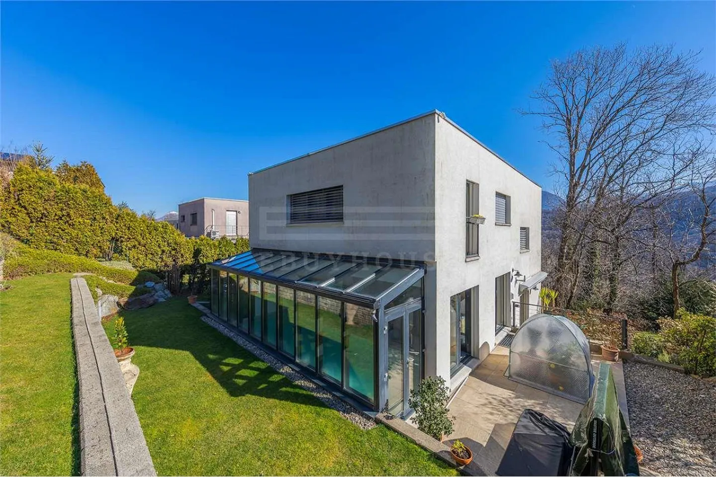 Exklusives Landhaus mit Pool - Foto 1 von 13