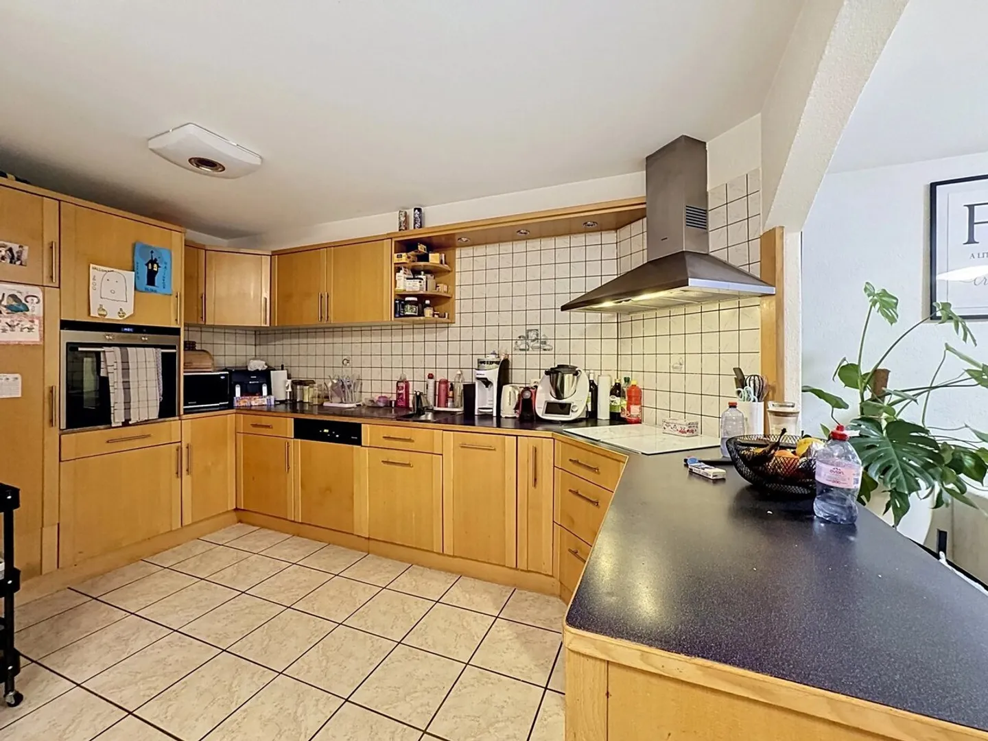 Village house in Massongex? Investment opportunity with immediate return - Photo 2 of 12