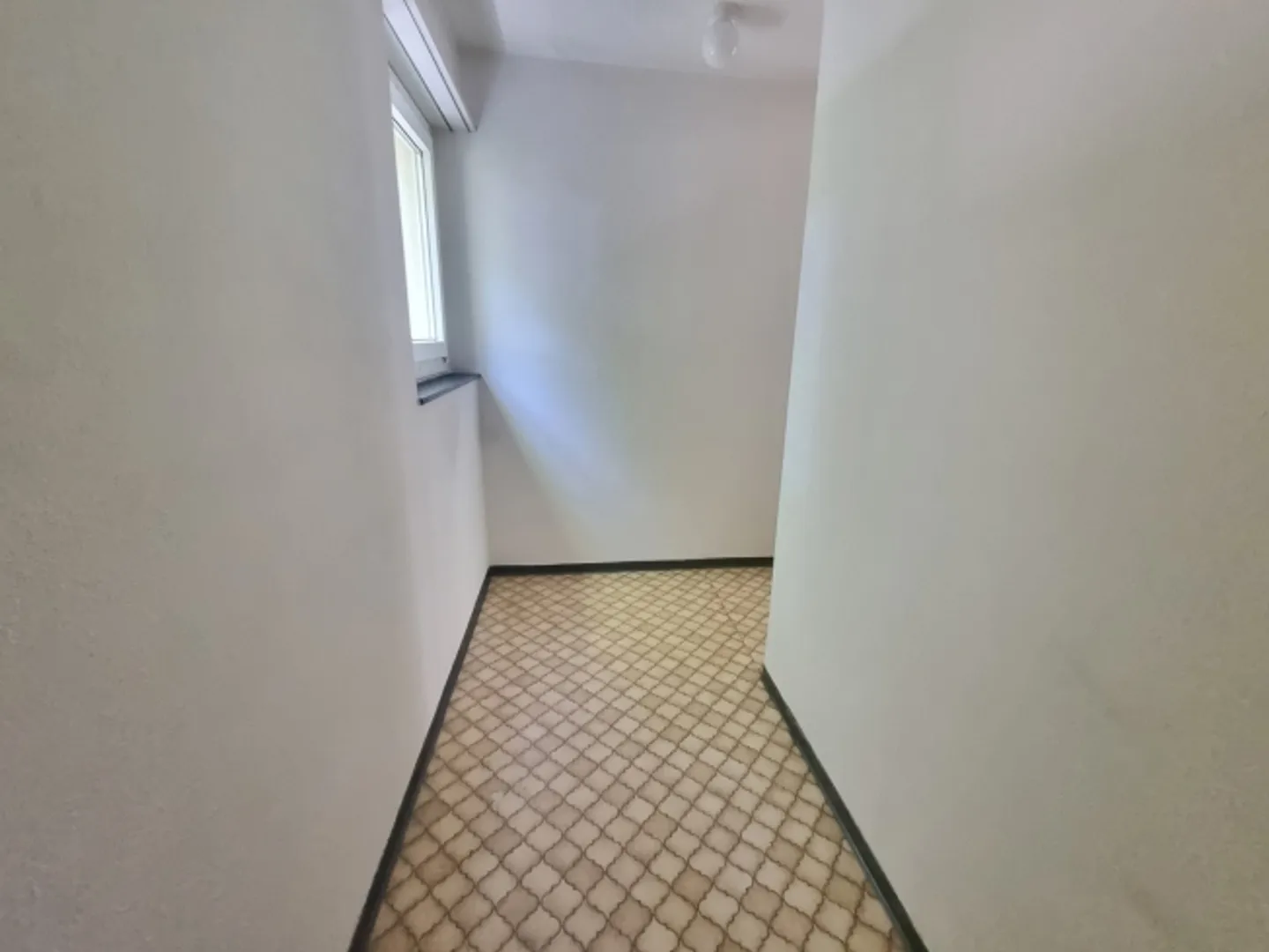 Superbe appartement avec un grand balcon ! - Photo 6 sur 11