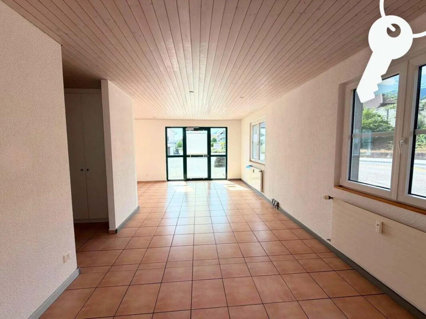 Proprietà commerciale senza barriere a Bellach - Foto 2 di 6