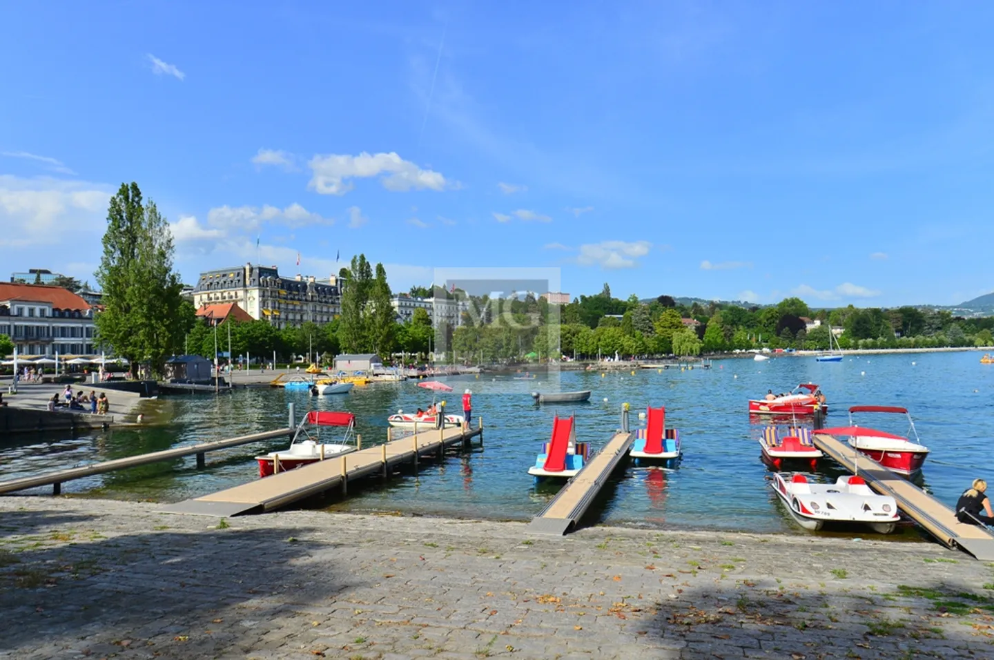 8-Zimmer-Villa - Foto 3 von 3