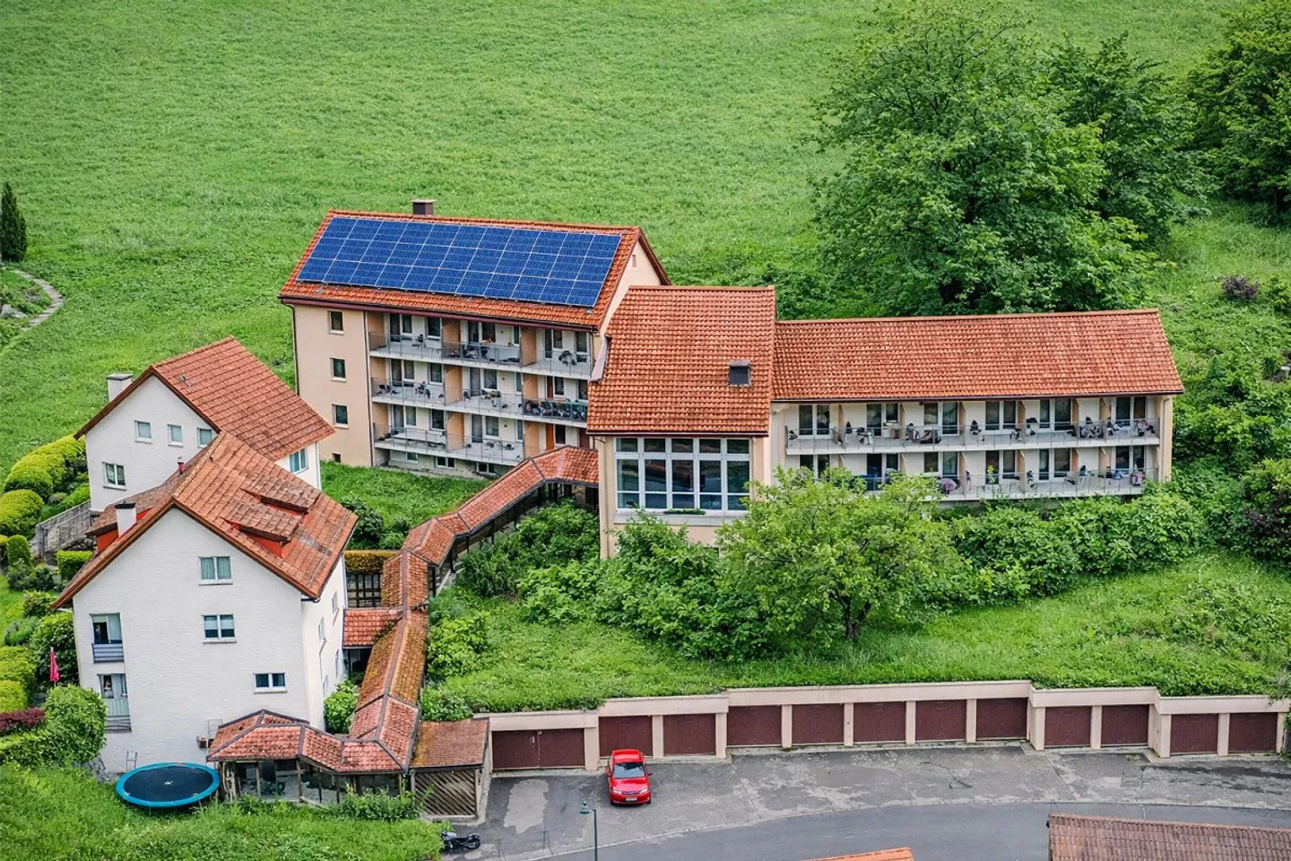 Moderne Business Apartments in Valens - Foto 1 von 30