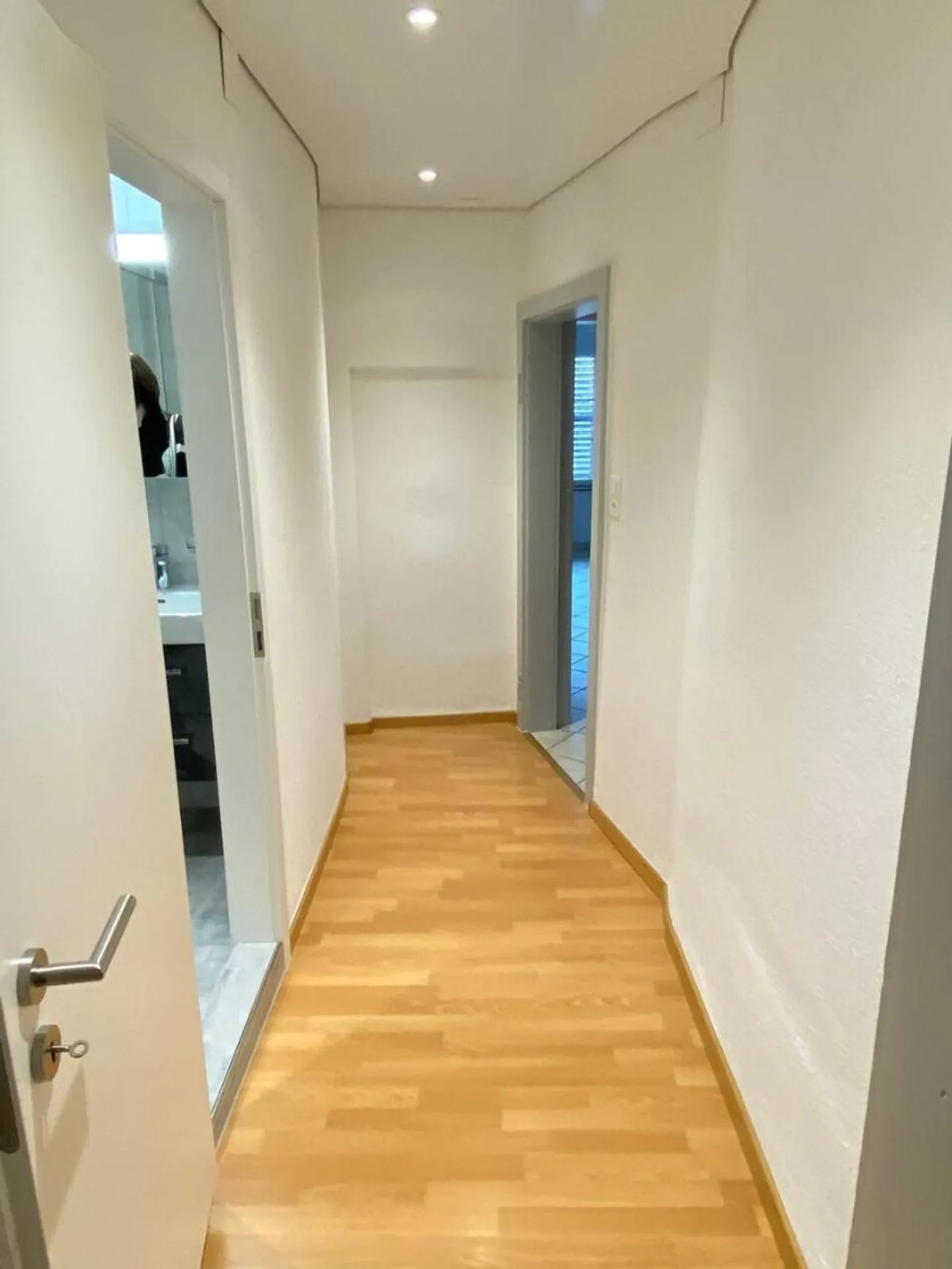 Bellissimo 3.5 locali - Lavatrice/asciugatrice integrata - Foto 8 di 13