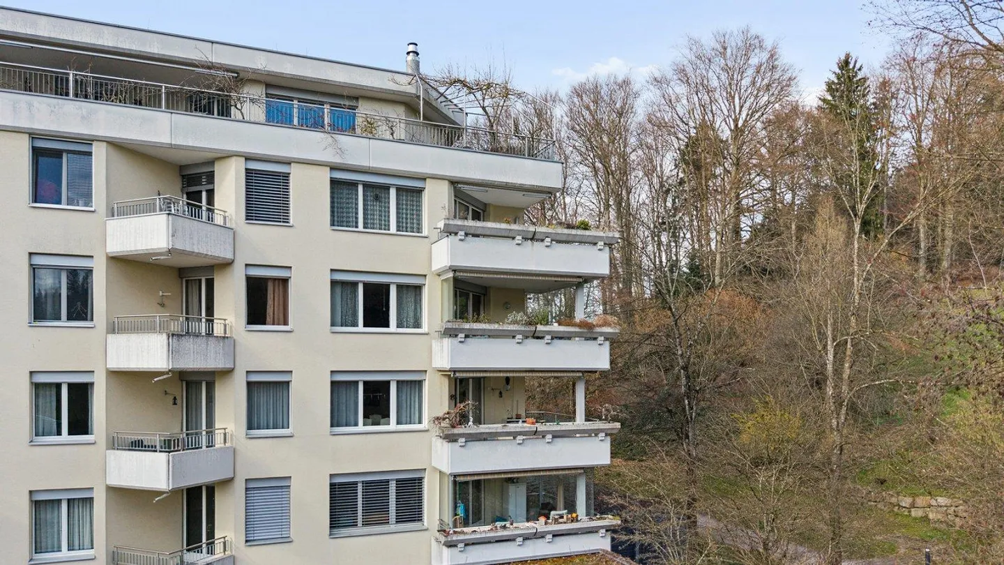 AgentSelly - Living in an exclusive location with a view - Photo 9 of 13