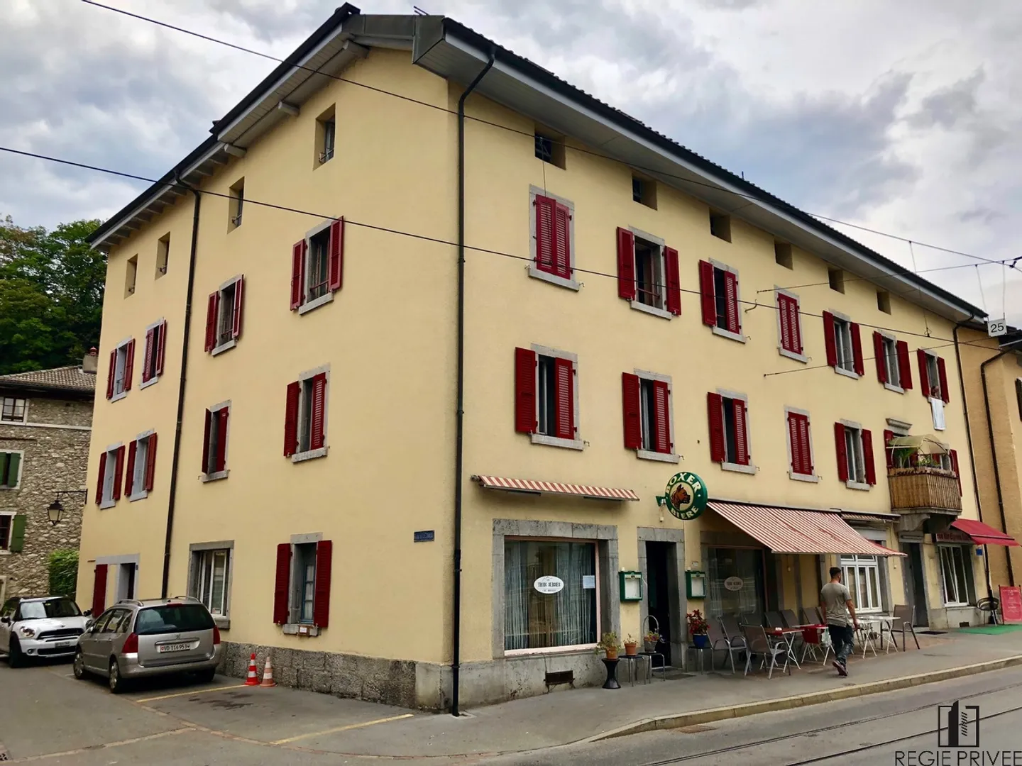 Commercial space on the ground floor - Photo 1 of 1