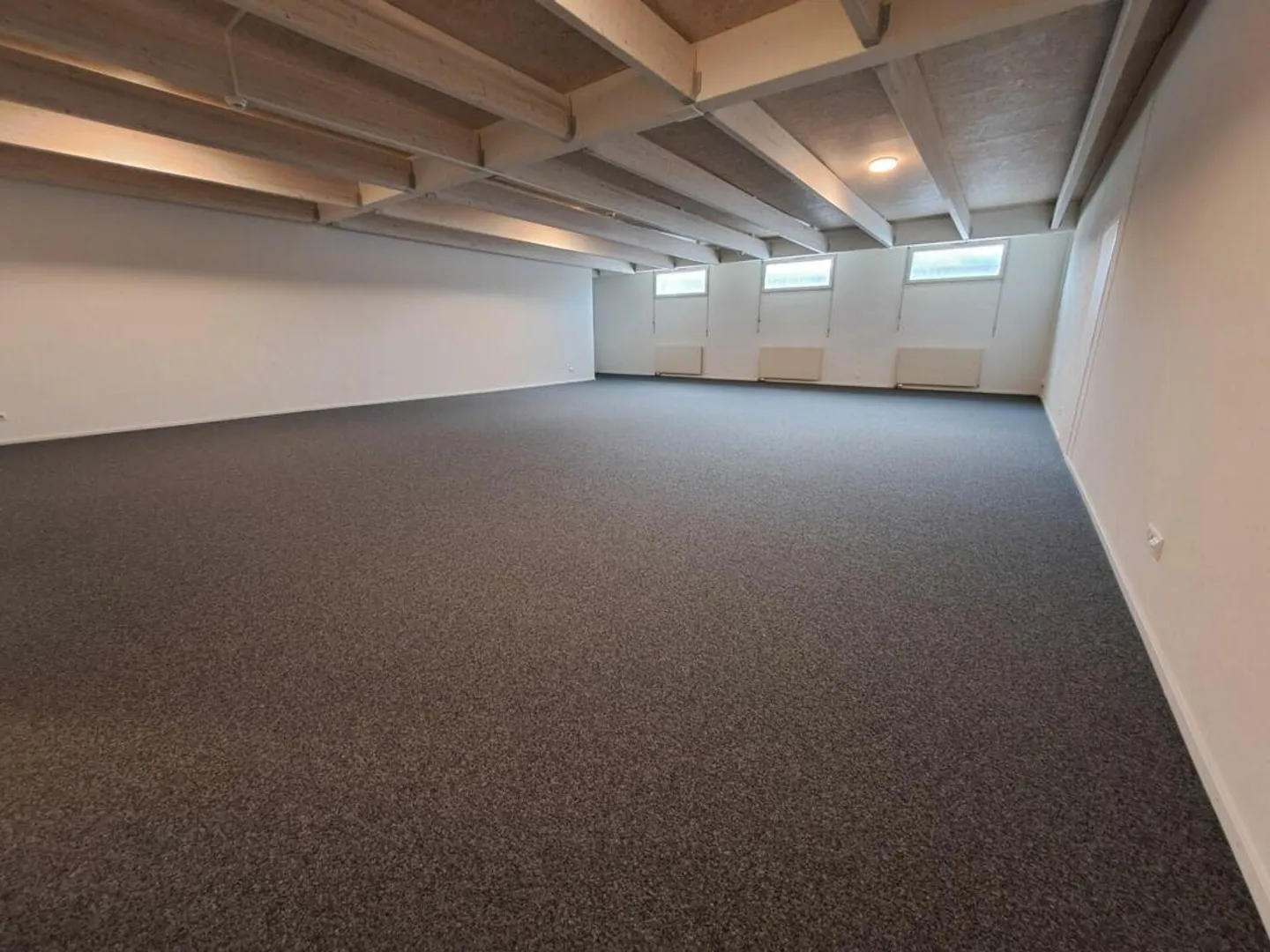 Abbiamo lo spazio per ufficio giusto per te! - Foto 3 di 4