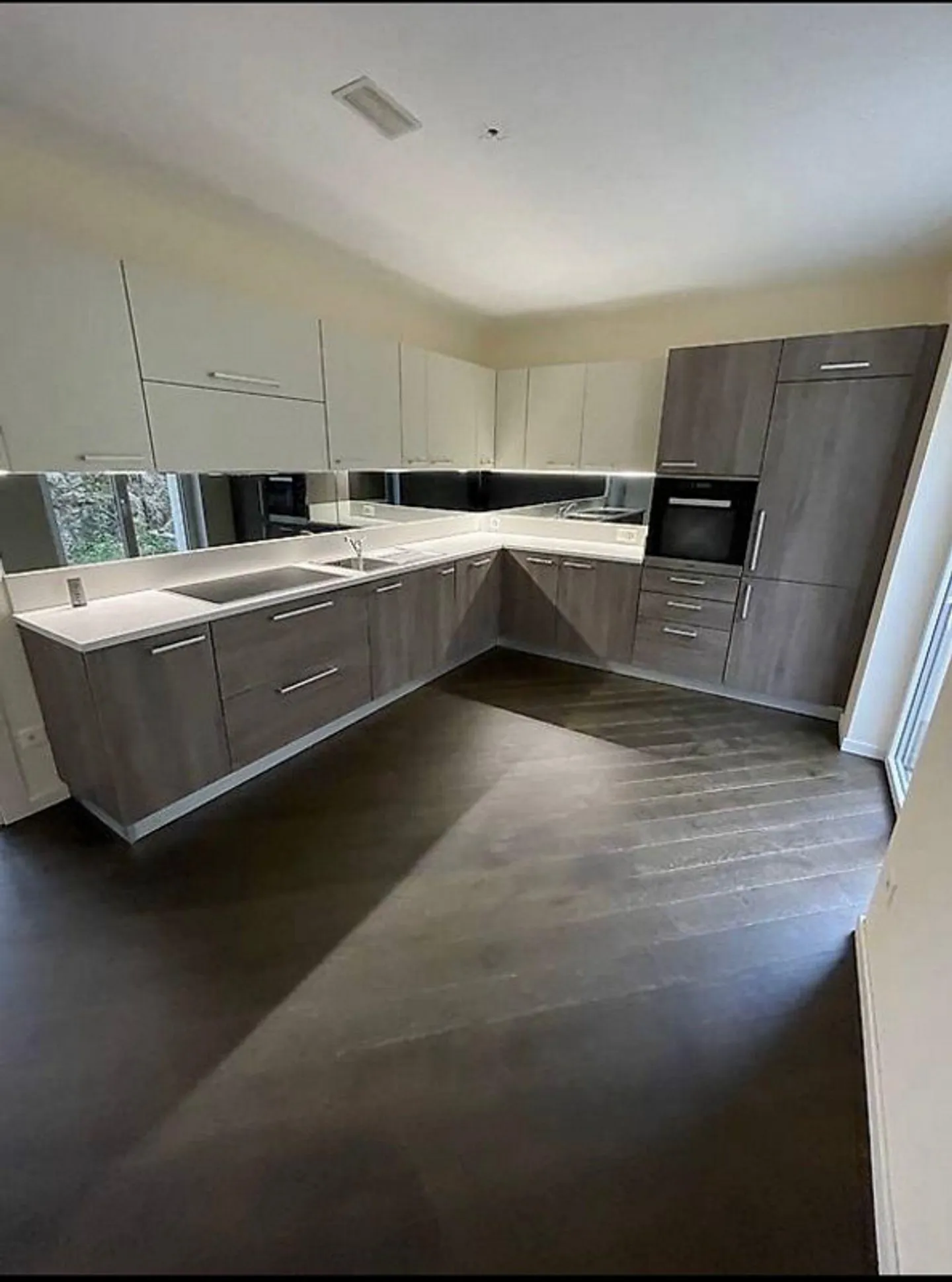 Moderne Einfamilienhaus in Arzo - Foto 5 von 5