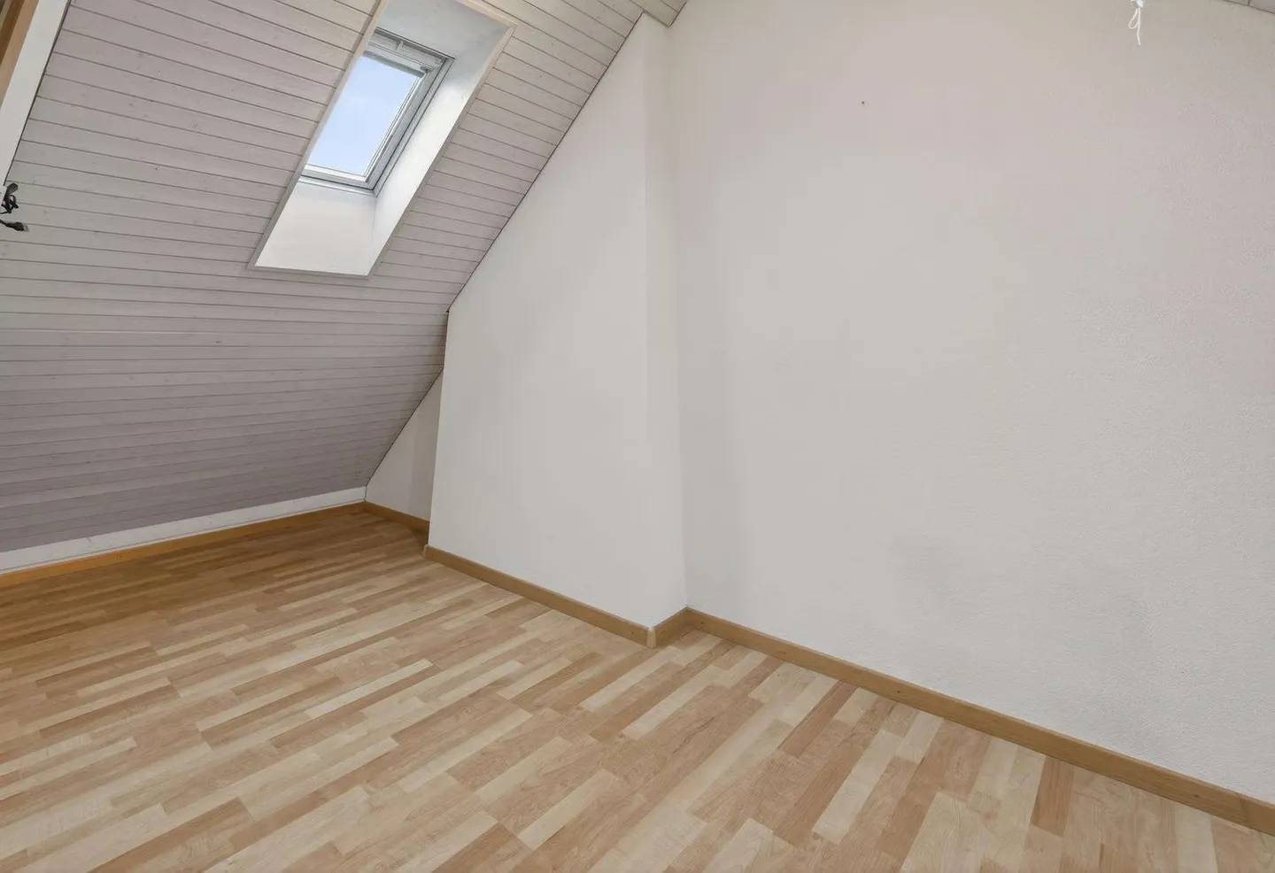 Appartamento Attico Elegante a Gossau ZH - Foto 12 di 14