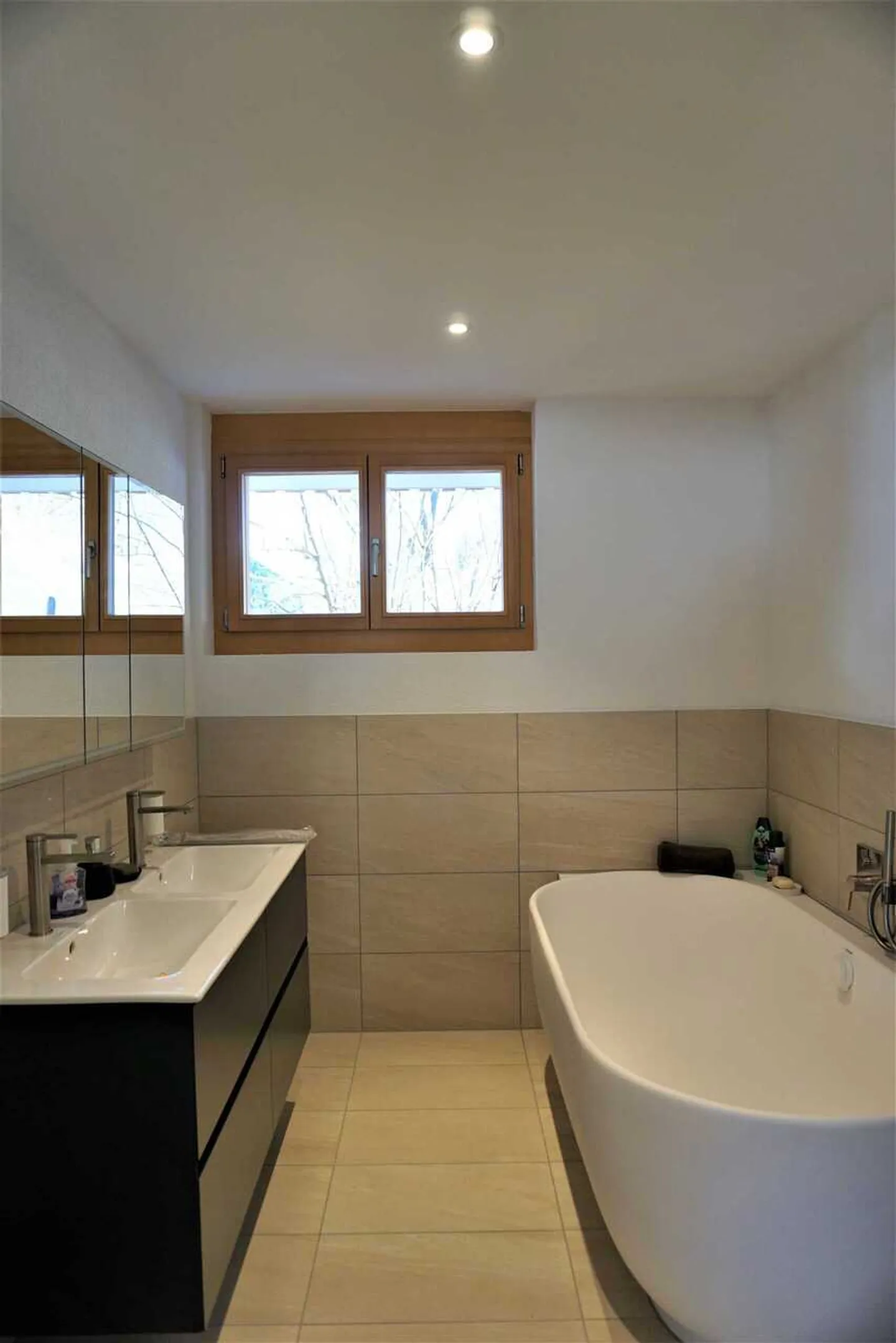 4.5-Room Apartment with Panoramic View in Kiental - Photo 7 of 13