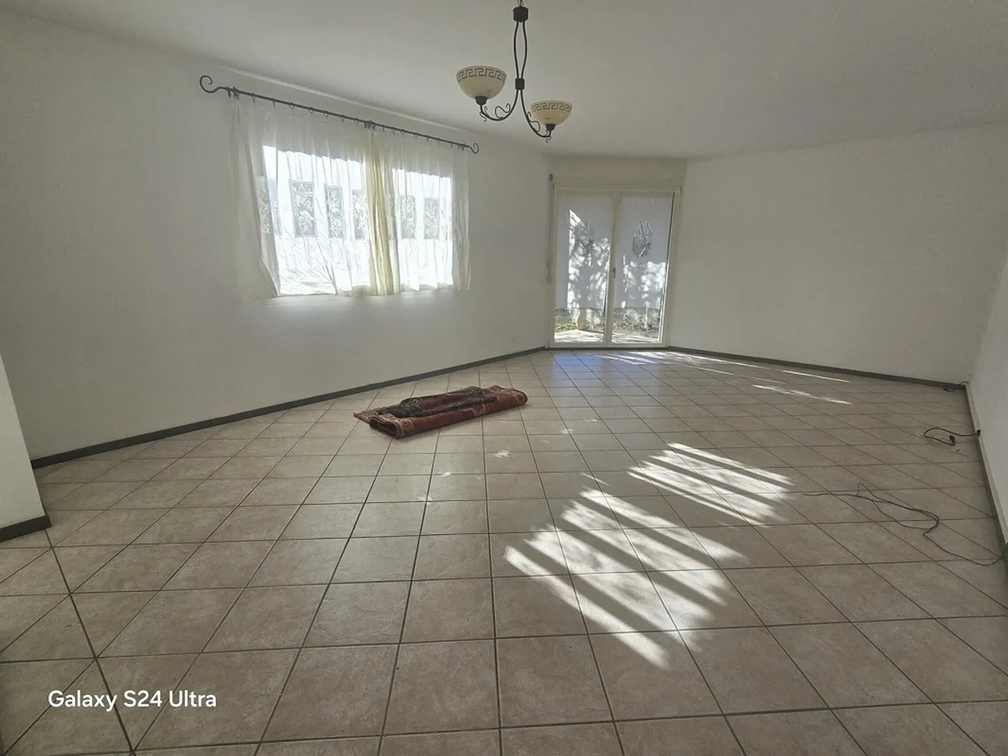 APPARTEMENT LUMINEUX DE 3,5 PIÈCES AVEC JARDIN À VIGANELLO - Photo 2 sur 9