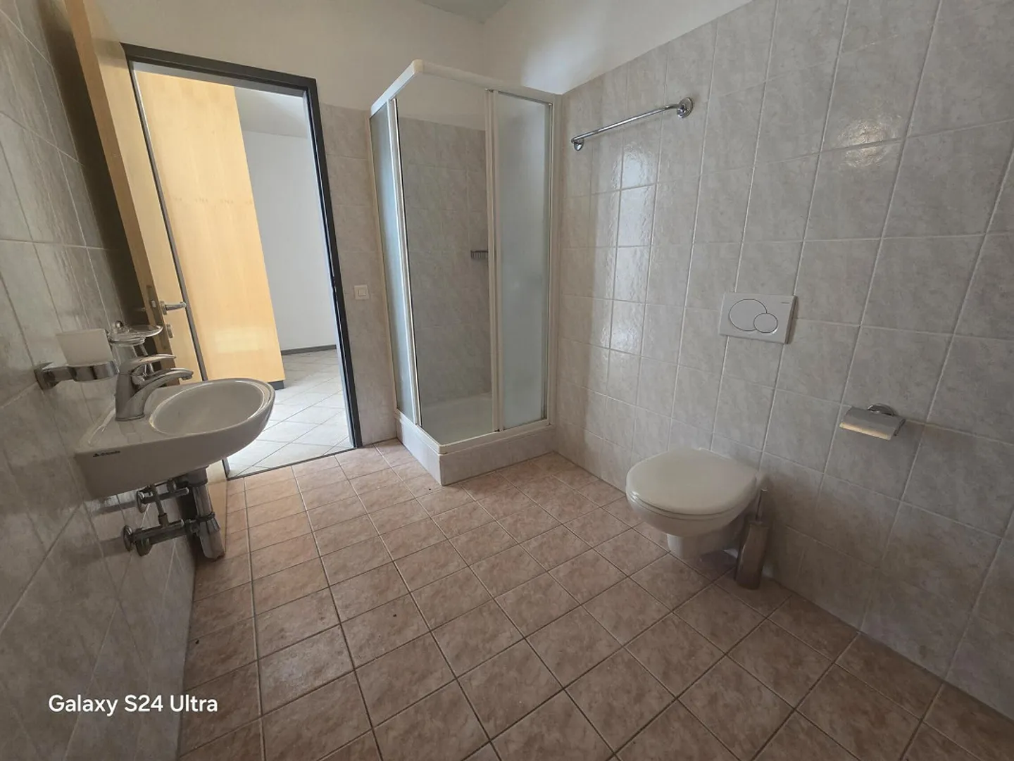 APPARTEMENT LUMINEUX DE 3,5 PIÈCES AVEC JARDIN À VIGANELLO - Photo 7 sur 9