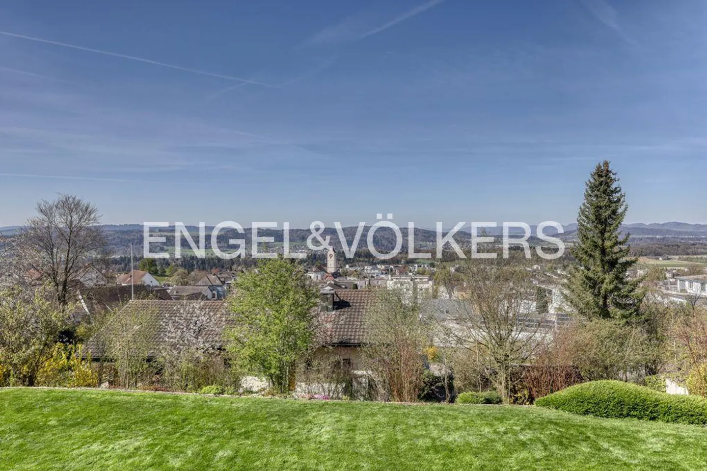 Charmantes Einfamilienhaus mit Aussicht - Foto 2 von 9