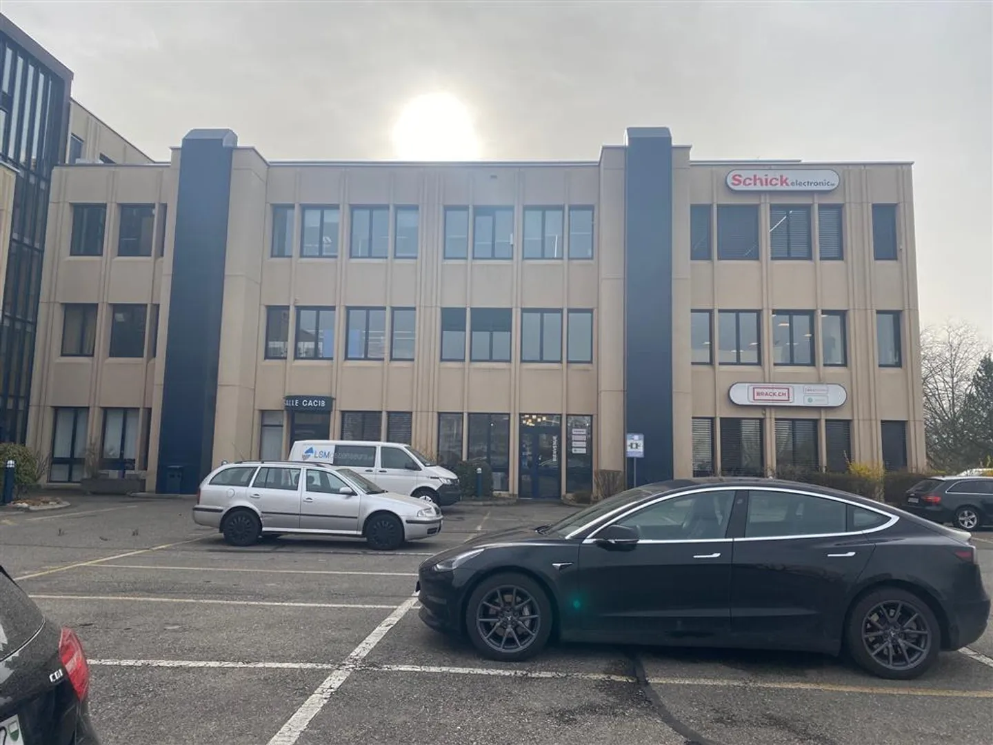 Offices, 212 - Photo 4 of 11