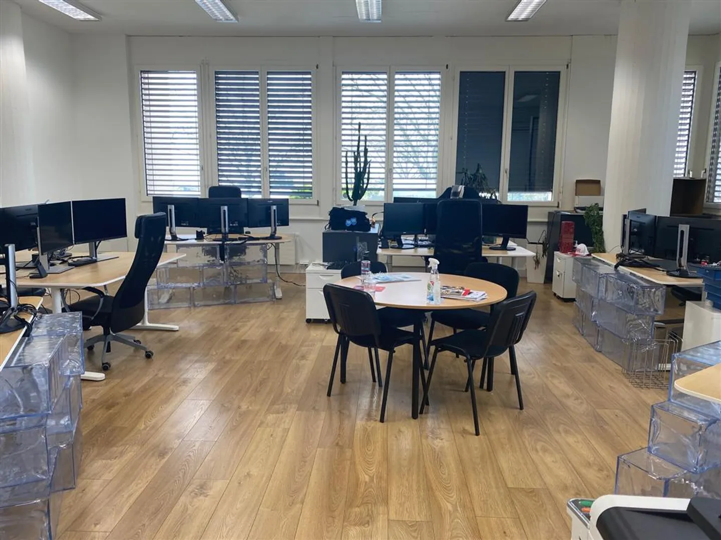 Offices, 212 - Photo 10 of 11