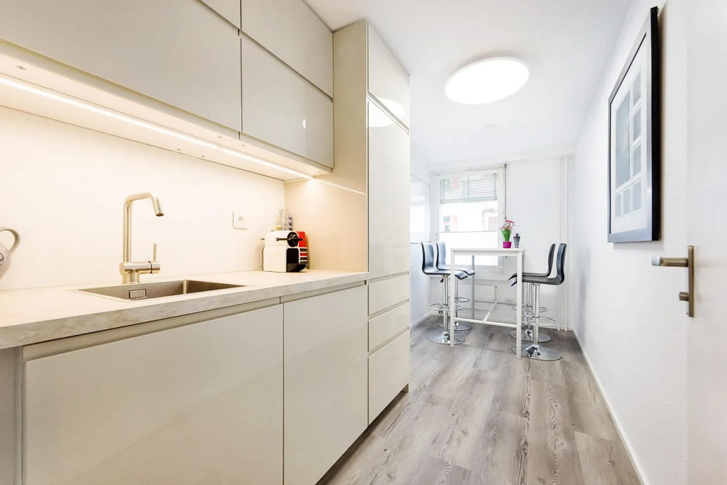 Bright Atelier/Practice/Office Space in the Center of St. Gallen (All Inclusive) - Photo 5 of 10