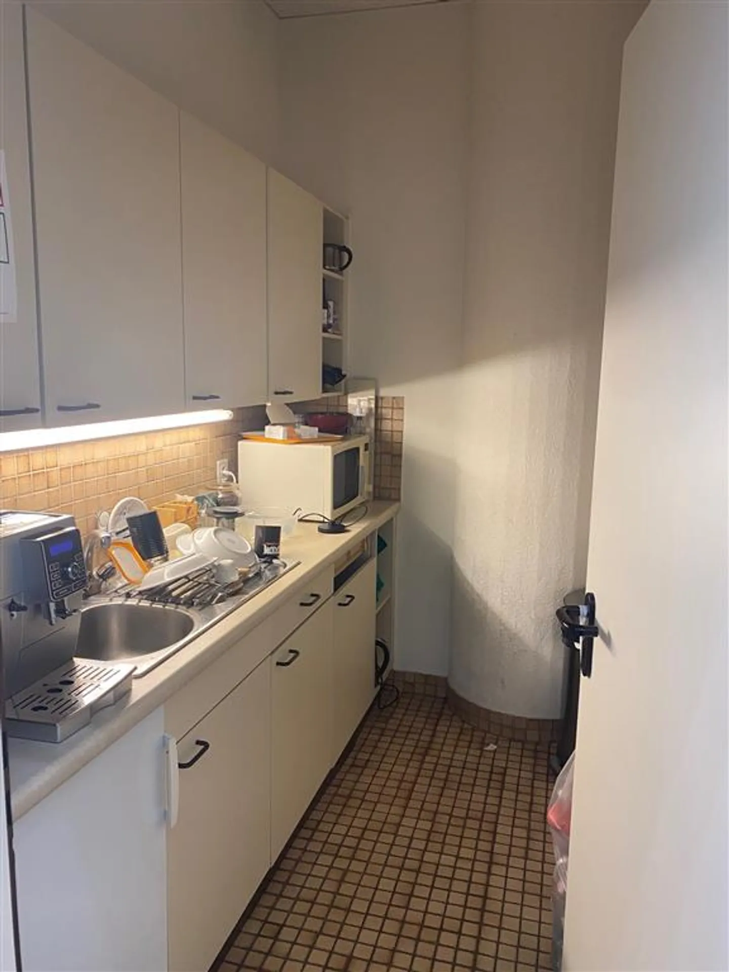 Offices, 212 - Photo 8 of 11