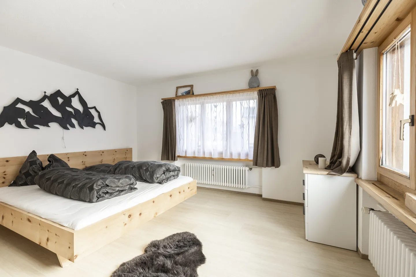 Ideal as a family house or for living and renting - Photo 4 of 6