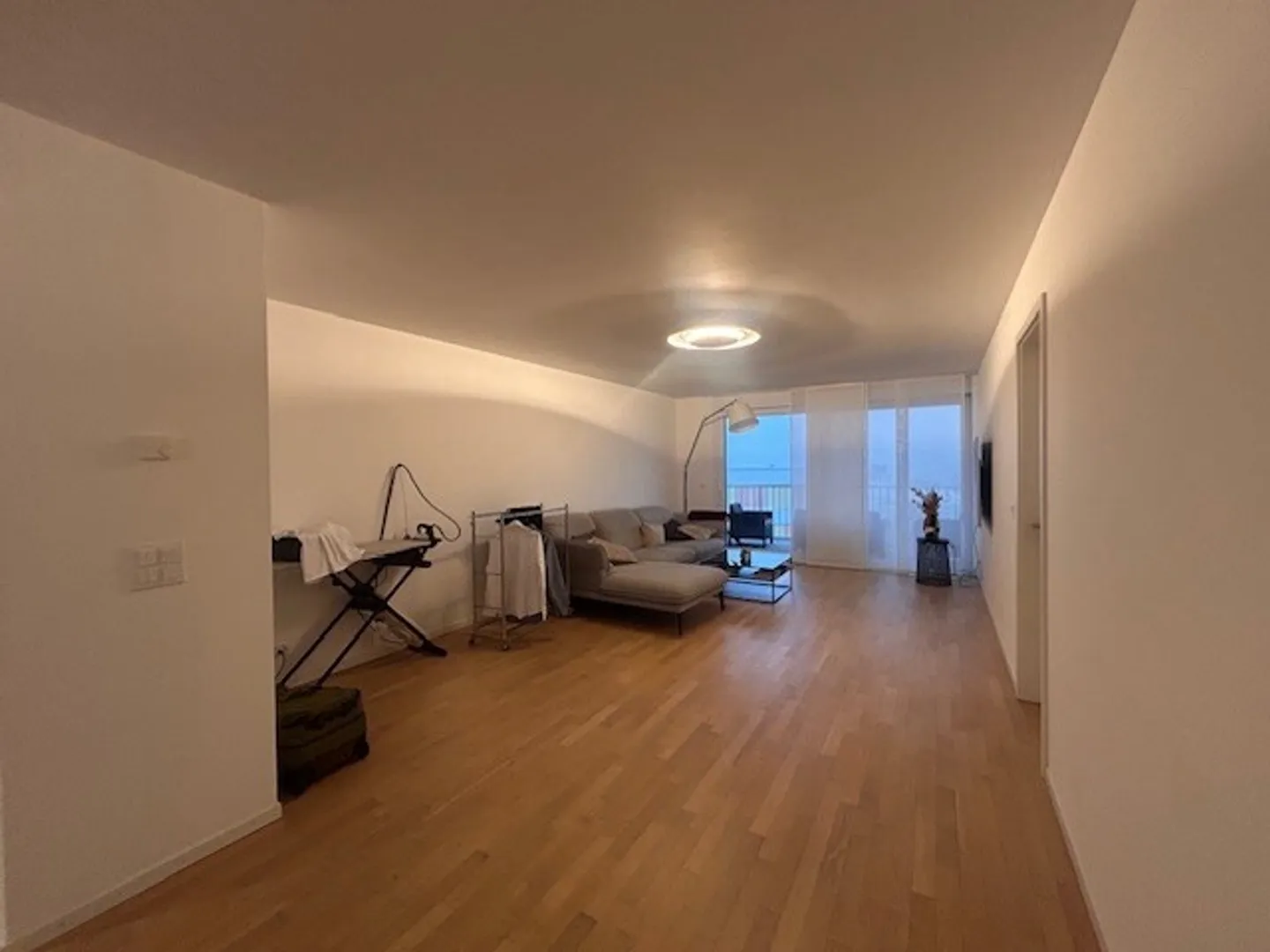 Apartment on the 2nd floor with 3.5 rooms - Photo 2 of 7