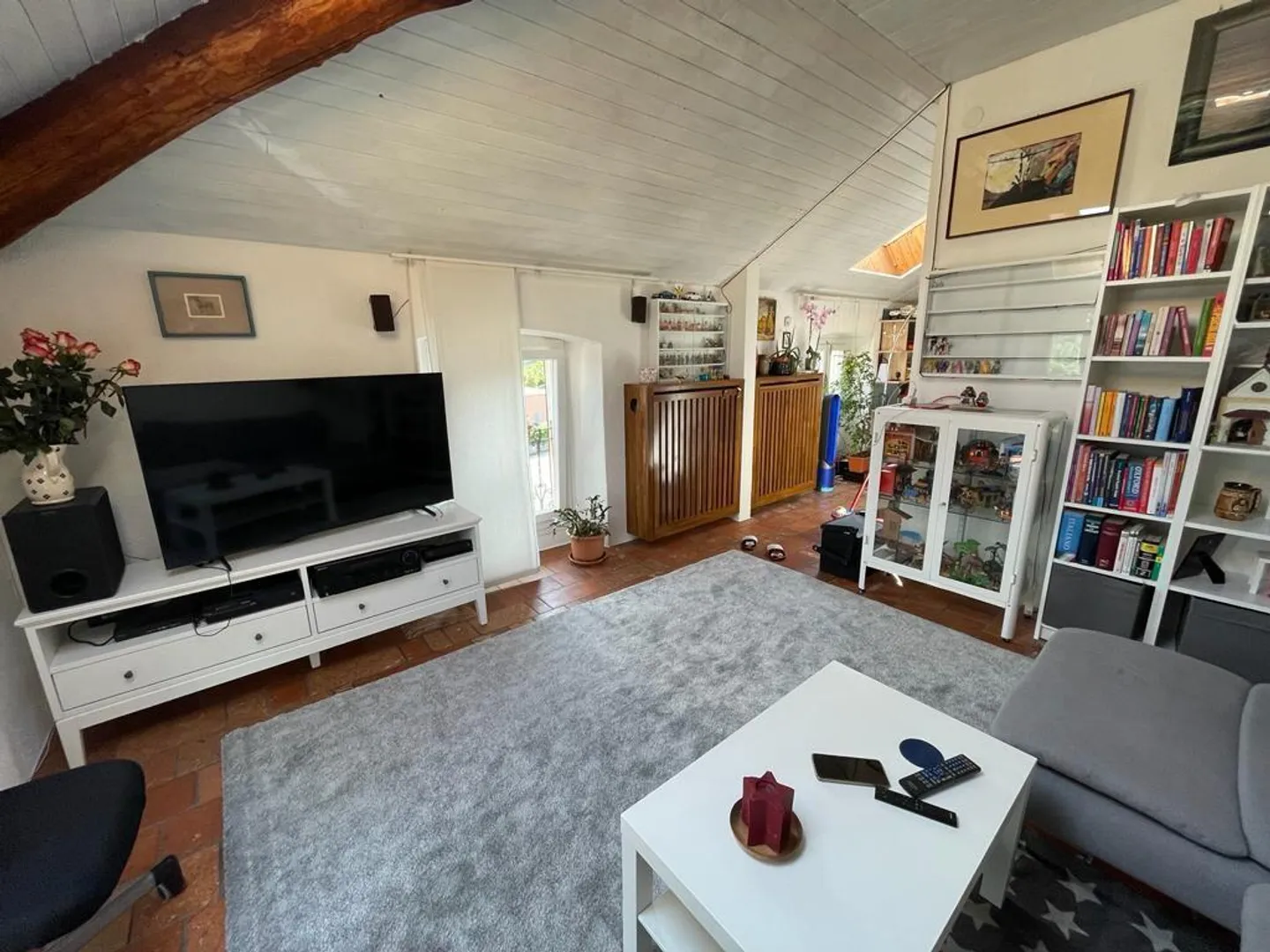 CHARACTERISTIC 4.5 ROOMS ON THE TOP FLOOR IN BEDANO - Photo 1 of 9