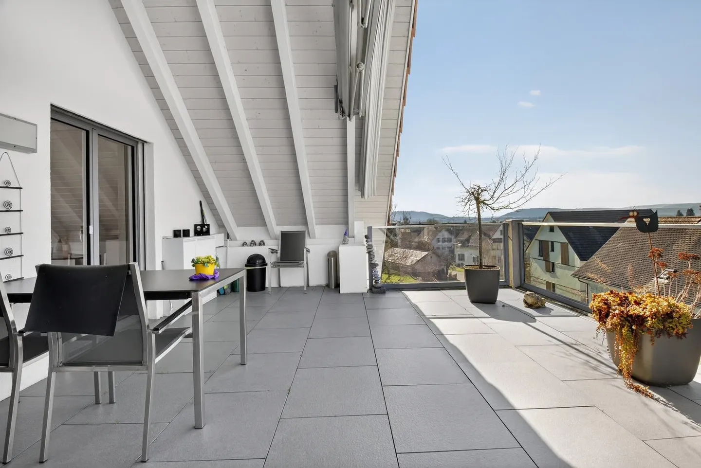 RESERVIERT Moderne 5.5-Zimmer-Maisonette-Wohnung mit unverbaubarer Sicht - Photo 12 sur 13
