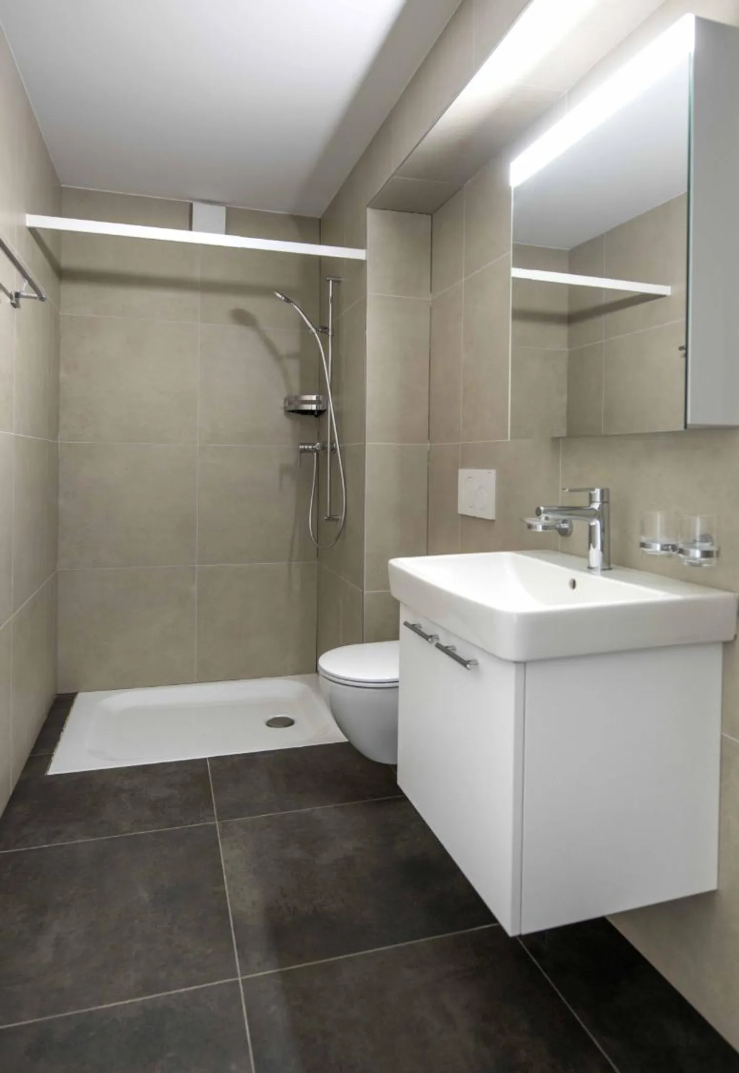 2.5 room apartments in Neuchâtel - Photo 2 of 8