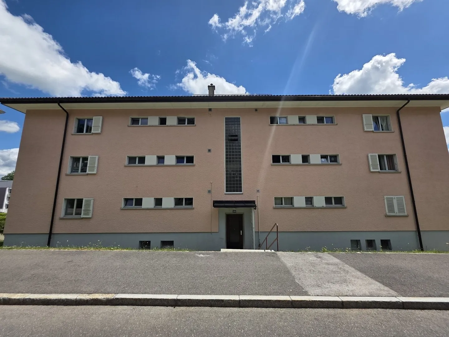 BEL APPARTAMENTO RISTRUTTURATO CON BALCONE - Foto 7 di 8
