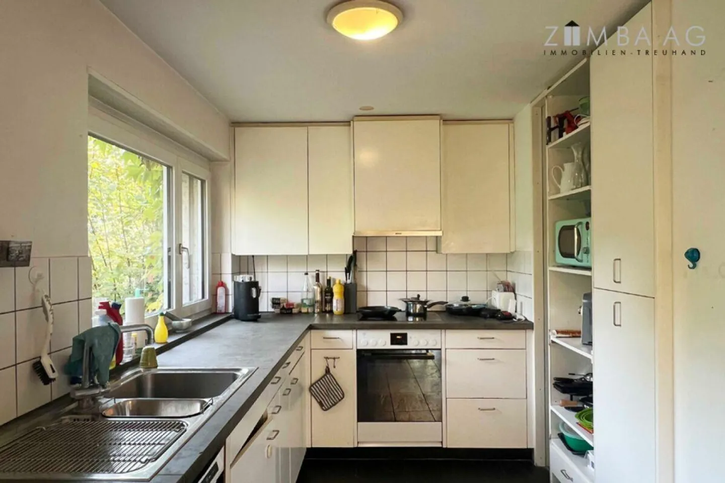 5.5 EFH avec jardin et extension de garage - Photo 3 sur 16