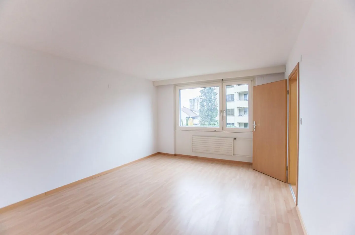 Appartamento 2 locali a buon prezzo in una posizione tranquilla - Foto 5 di 10