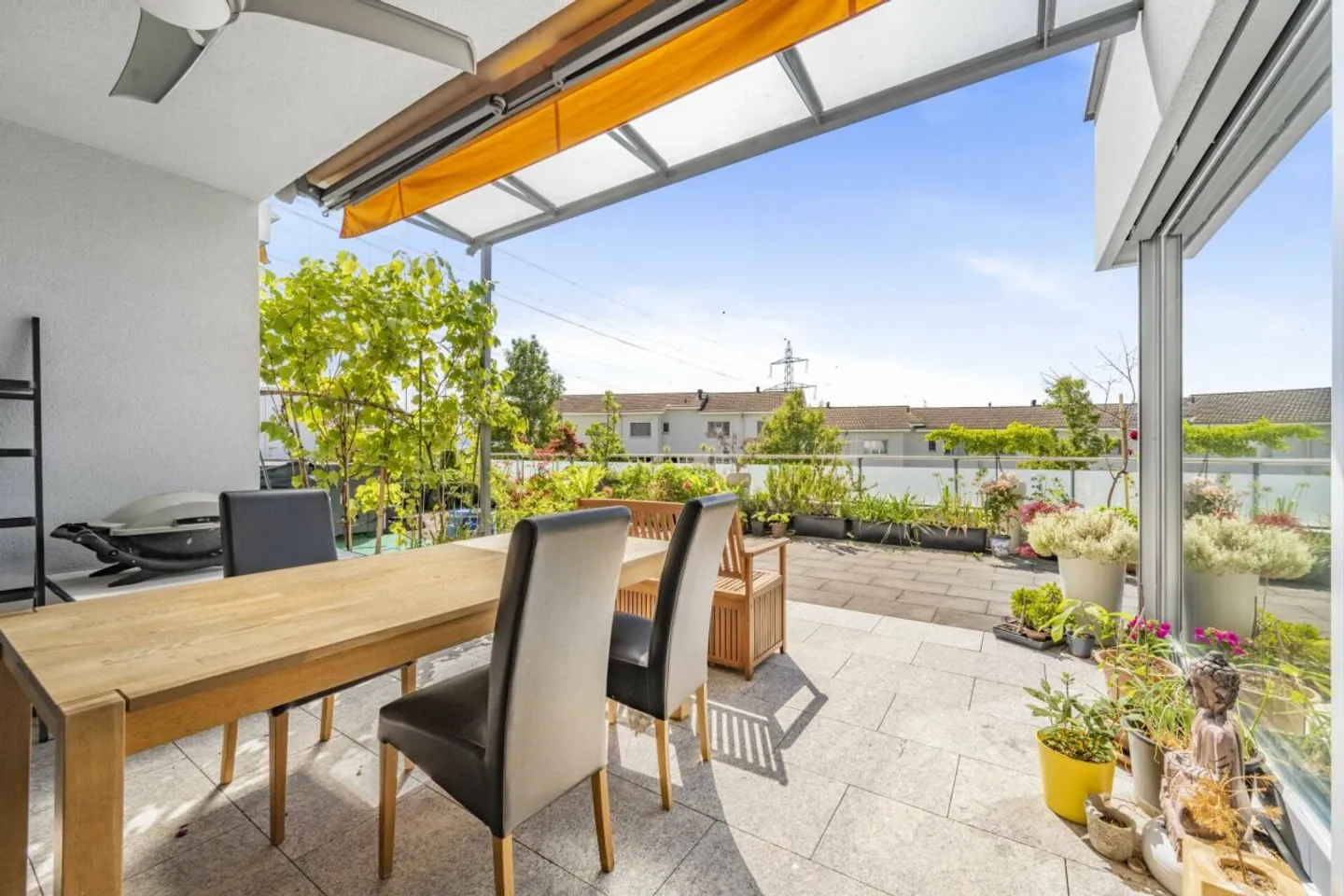 BAAR LIVING Ruhige 4.5-Zimmer-Terrassenwohnung - Foto 13 von 23