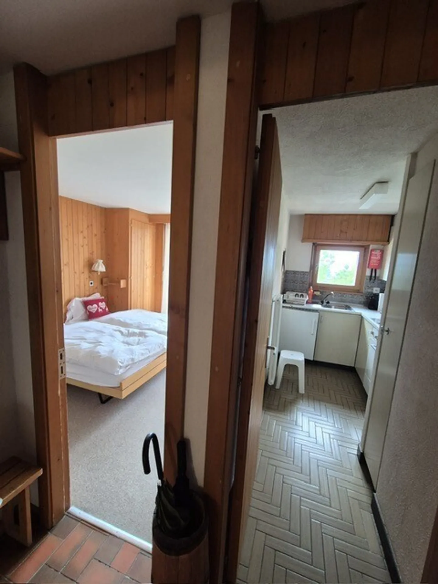 Appartamento arredato di 2,5 locali + cucina - Foto 3 di 13