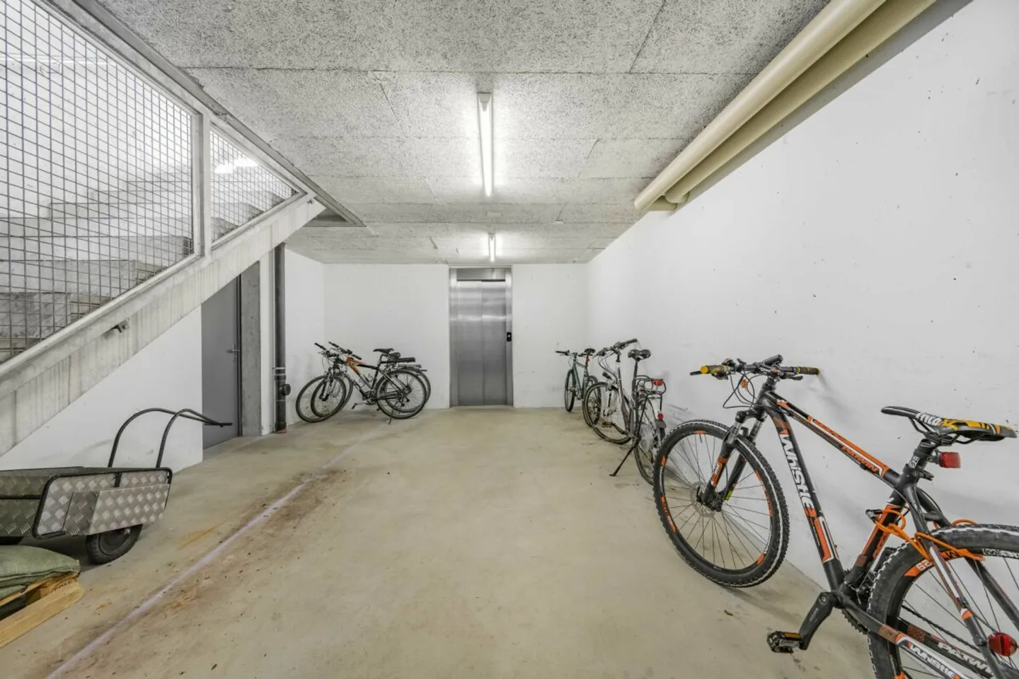 BAAR LIVING Ruhige 4.5-Zimmer-Terrassenwohnung - Foto 22 von 23