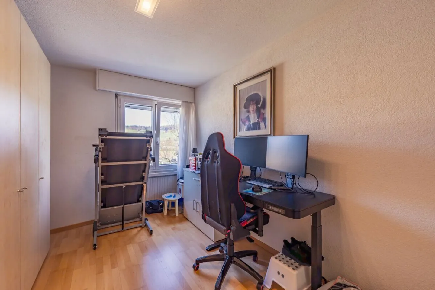 Gemütliche 3.5-Zimmer-Wohnung mit Weitsicht - Foto 8 von 16