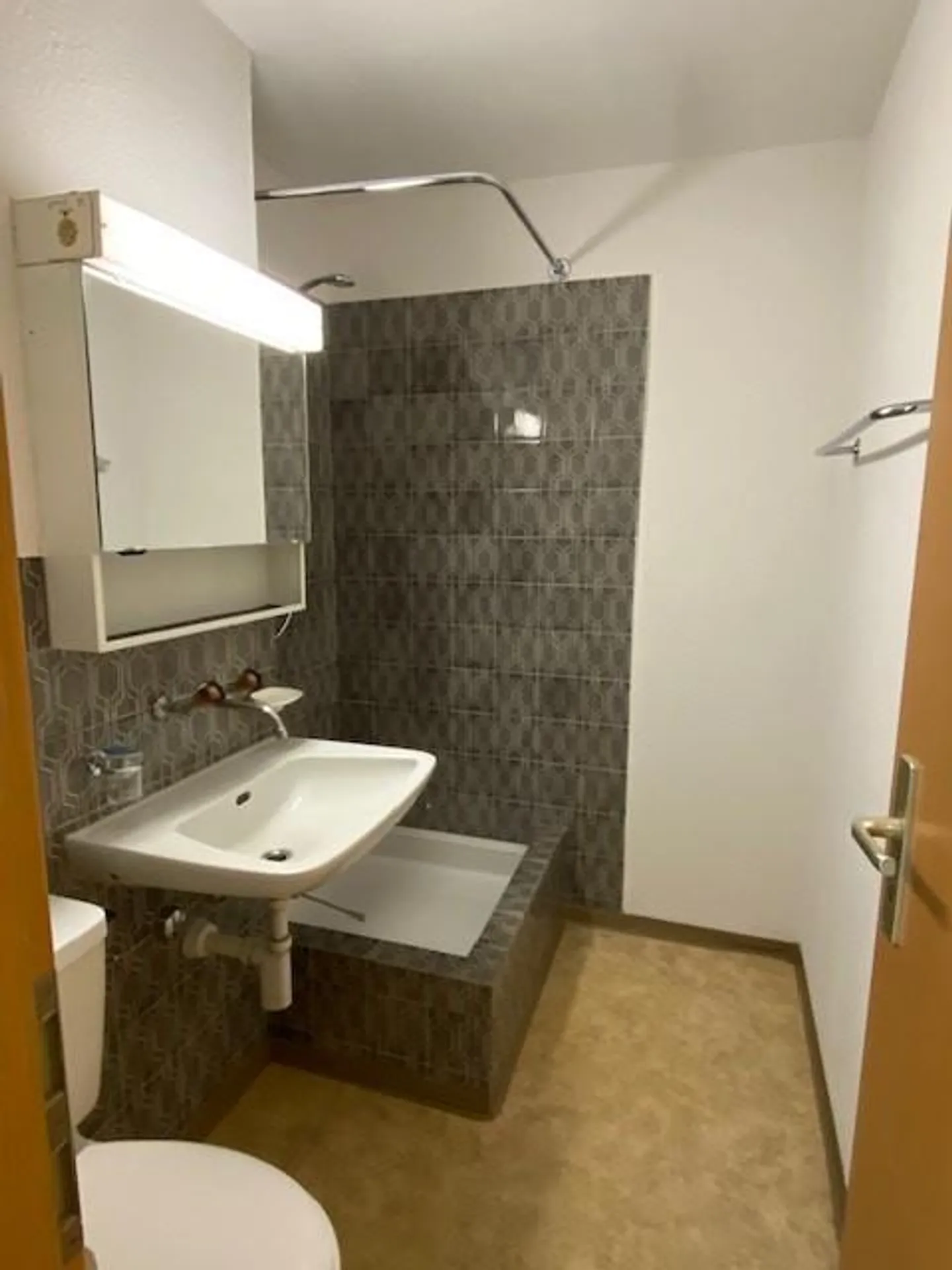 Appartamento 2 locali a buon prezzo in una posizione tranquilla - Foto 10 di 10