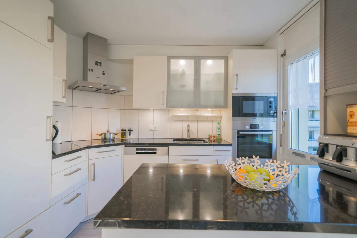 Appartamento luminoso in un tranquillo quartiere residenziale vicino a Solothurn - Foto 7 di 15