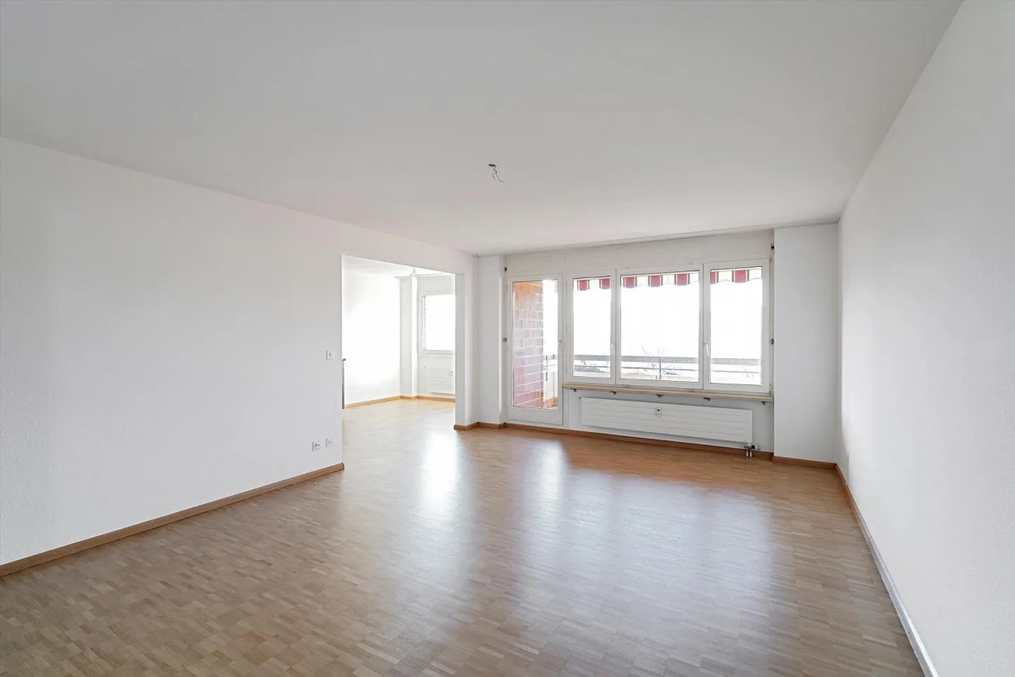 Appartement à louer - Photo 3 sur 10