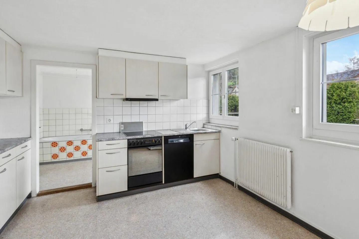 Einfamilienhaus mit 624 m2 grossem Grundstück - Foto 4 von 14