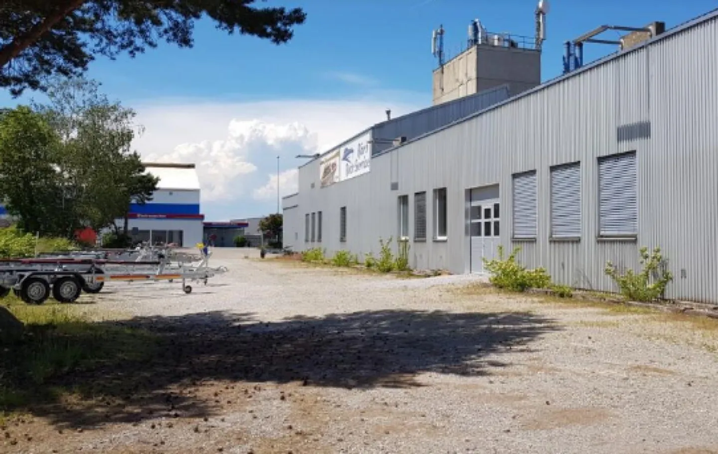 Posto auto all'aperto per il tuo veicolo - Foto 1 di 2