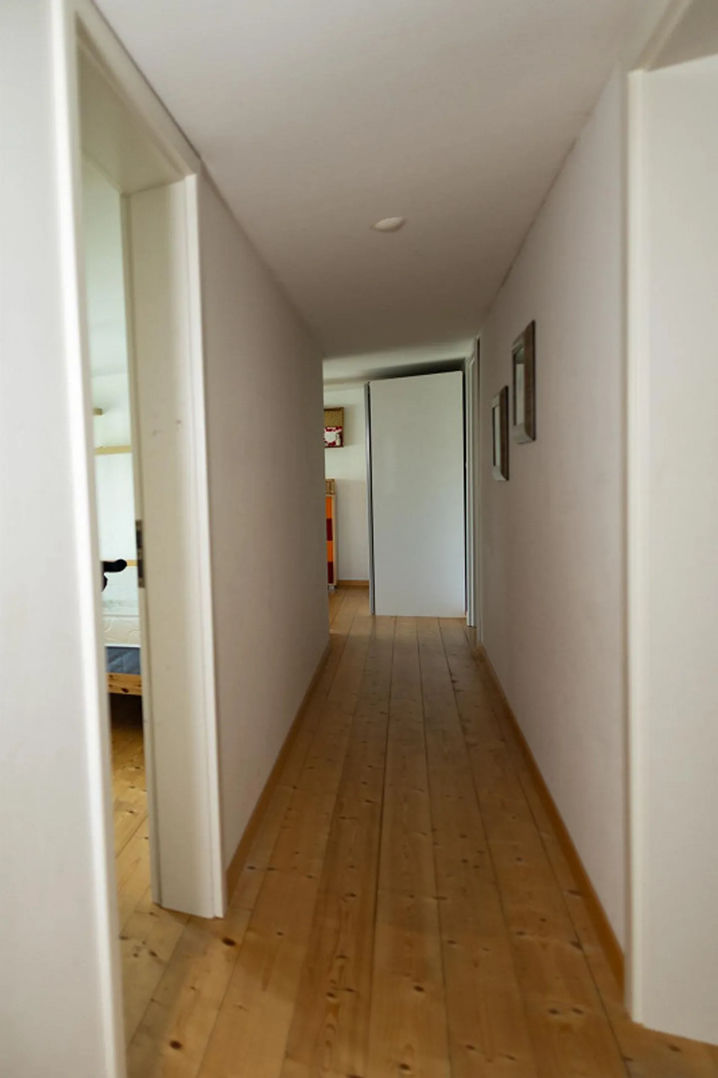 Attractive residential location in a quiet and sunny area - Photo 7 of 9