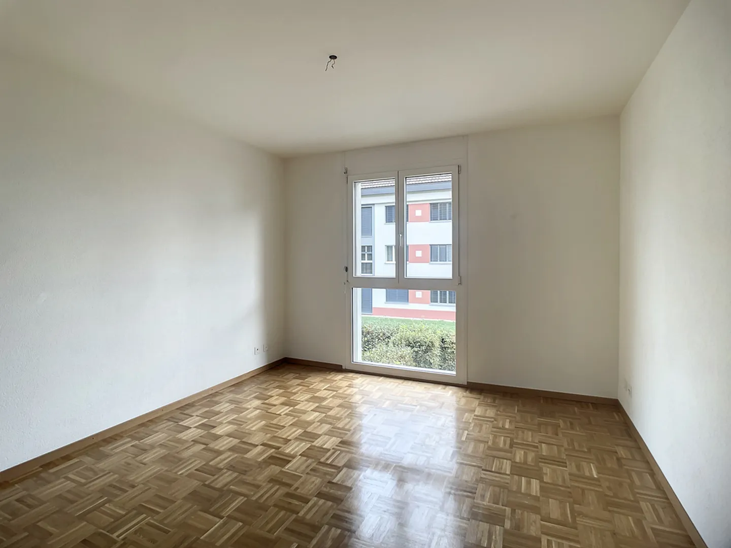 Appartement 4 pièces - Photo 2 sur 6