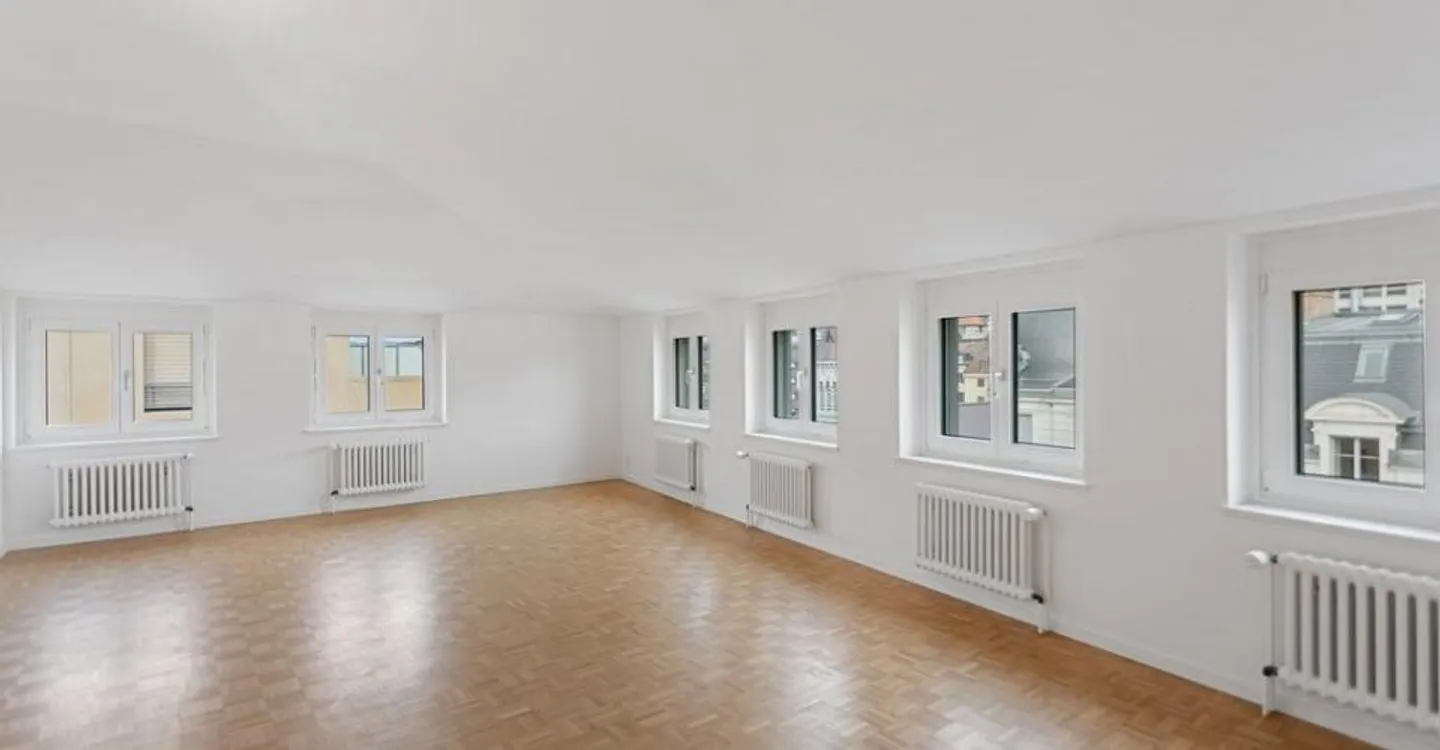 Appartement rénové à Bel-Air - Photo 2 sur 7
